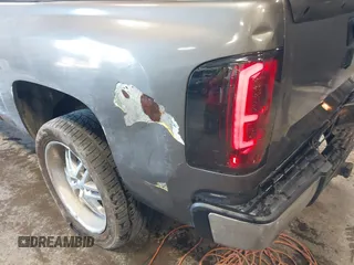 2007 Chevrolet Silverado 1500 Work Truck with VIN 2GCEC19C771599896, listed as a IAAI auction lot 41992728 with 215,375 mi miles and . Bid and sale history available at DreamBid. Image 6.