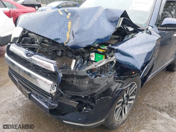2016 Toyota 4Runner Limited with VIN JTEBU5JR1G5300663, listed as a IAAI auction lot 41587552 with 66,480 mi miles. Bid and sale history available at carsss.com. Image 6.