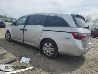 2013 Honda Odyssey LX z VIN 5FNRL5H28DB085114, wystawiony jako Copart lot #52942495 z przebiegiem 158 191 mil mil oraz Szkoda całkowita • Salvage title. Historia ofert i sprzedaży dostępna na DreamBid. Obrazek 2.