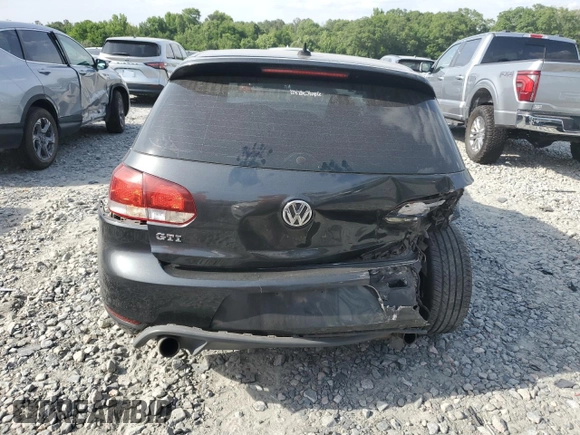 2013 Volkswagen GTI w/Conv & Sunroof z VIN WVWFD7AJXDW025201, wystawiony jako Copart lot #55325555 z przebiegiem 170 628 mil mil oraz Szkoda całkowita • Salvage title. Historia ofert i sprzedaży dostępna na DreamBid. Obrazek 6.