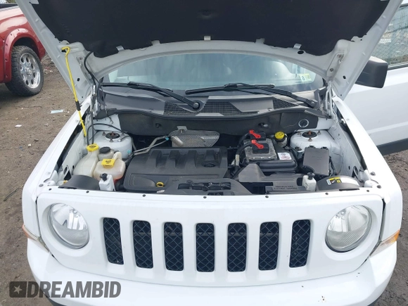 2015 Jeep Patriot Sport with VIN 1C4NJRBBXFD317811, listed as a IAAI auction lot 41579467 with 107,002 mi miles and . Bid and sale history available at carsss.com. Image 10.