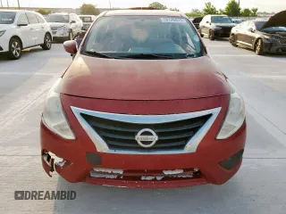 2016 Nissan Versa S z VIN 3N1CN7AP2GL872263, wystawiony jako Copart lot #58126075 z przebiegiem 157 170 mil mil oraz Czysty tytuł • Clean title. Historia ofert i sprzedaży dostępna na DreamBid. Obrazek 5.