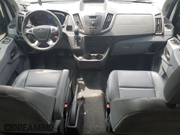 2019 Ford Transit z VIN 1FTYR2XM6KKB14847, wystawiony jako Copart lot #59996485 z przebiegiem 354 486 mil mil oraz Szkoda całkowita • Salvage title. Historia ofert i sprzedaży dostępna na DreamBid. Obrazek 8.