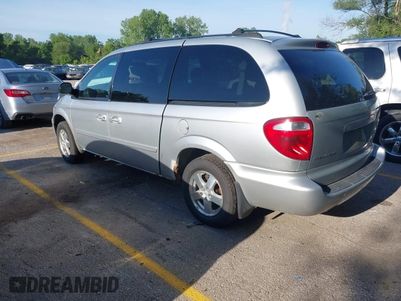 2005 Dodge Caravan SXT with VIN 2D4GP44LX5R540512, listed as a IAAI auction lot 42140912 with 259,855 mi miles and . Bid and sale history available at carsss.com. Image 3.