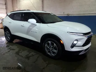 2023 Chevrolet Blazer LT with VIN 3GNKBCR4XPS183931, listed as a Copart auction lot 47946135 with 22,049 mi miles and Non Repairable. Bid and sale history available at carsss.com. Image 4.