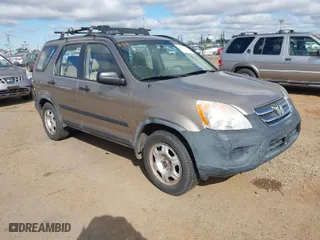 2005 Honda CR-V LX with VIN JHLRD78505C028782, listed as a IAAI auction lot 41947867 with 260,399 mi miles. Bid and sale history available at carsss.com. Image 1.
