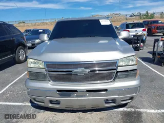2006 Chevrolet Silverado 1500 LT2 with VIN 2GCEC13Z261315456, listed as a IAAI auction lot 41719055 with 137,075 mi miles. Bid and sale history available at carsss.com. Image 12.