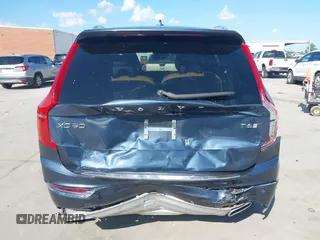 2019 Volvo XC90 Inscription z VIN YV4A22PL2K1487822, wystawiony jako IAAI lot #42076404 z przebiegiem 61 648 mil mil oraz . Historia ofert i sprzedaży dostępna na DreamBid. Obrazek 16.