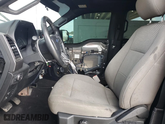 2018 Ford F-150 XL с VIN 1FTEW1C50JKF19590, выставлен на аукционе Copart как лот 45682405 с пробегом 41 038 миль миль и Списание • Salvage title. История ставок и продаж доступна на DreamBid. Изображение 7.
