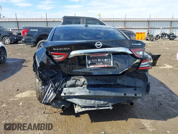 2020 Nissan Maxima Platinum with VIN 1N4AA6FV0LC376990, listed as a IAAI auction lot 41642392 with 55,566 mi miles and . Bid and sale history available at DreamBid. Image 17.