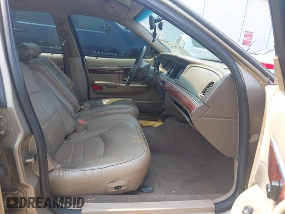 2002 Mercury Grand Marquis LS Premium с VIN 2MEFM75W72X638706, выставлен на аукционе IAAI как лот 42398276 с пробегом 201 961 миль миль и . История ставок и продаж доступна на DreamBid. Изображение 5.
