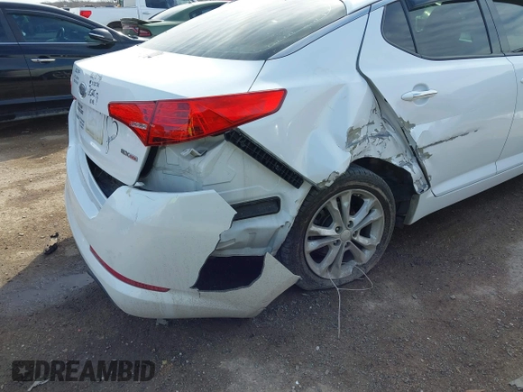 2012 Kia Optima EX with VIN 5XXGN4A70CG065145, listed as a IAAI auction lot 41674539 with 107,620 mi miles. Bid and sale history available at carsss.com. Image 6.