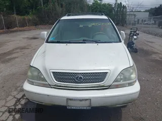 2002 Lexus RX 300 with VIN JTJHF10UX20283551, listed as a IAAI auction lot 42670060 with 259,898 mi miles and . Bid and sale history available at DreamBid. Image 6.
