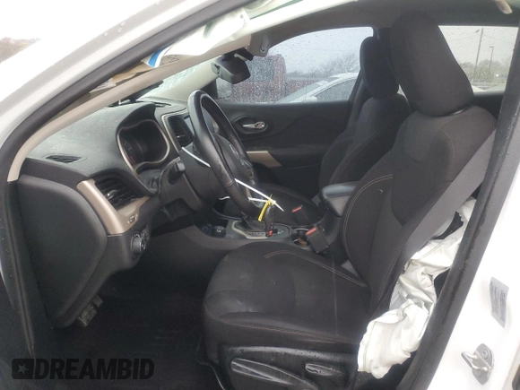 2017 Jeep Cherokee Latitude with VIN 1C4PJMCBXHD230889, listed as a Copart auction lot 80303224 with 0 mi miles and Non Repairable. Bid and sale history available at carsss.com. Image 7.