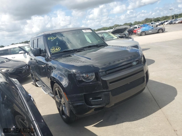 2023 Land Rover Defender V8 with VIN SALEWEEE5P2216679, listed as a Copart auction lot 74871714 with 0 mi miles and Non Repairable. Bid and sale history available at carsss.com. Image 4.