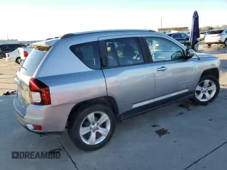 2015 Jeep Compass High Altitude Edition with VIN 1C4NJCEA5FD209905, listed as a Copart auction lot 41645105 with 54,270 mi miles and Clean Title. Bid and sale history available at carsss.com. Image 3.