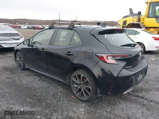 2021 Toyota Corolla Hatchback XSE with VIN JTNC4MBE5M3106428, listed as a IAAI auction lot 41497937 with 94,951 mi miles. Bid and sale history available at carsss.com. Image 3.