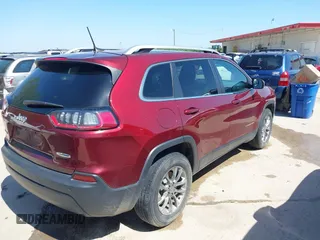 2019 Jeep Cherokee Latitude Plus with VIN 1C4PJMLB5KD257070, listed as a IAAI auction lot 41985941 with 83,079 mi miles. Bid and sale history available at carsss.com. Image 4.