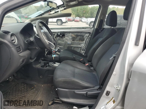 2017 Nissan Note SV с VIN 3N1CE2CP9HL360839, выставлен на аукционе Copart как лот 63847715 с пробегом 103 826 миль миль и Списание • Salvage title. История ставок и продаж доступна на DreamBid. Изображение 7.