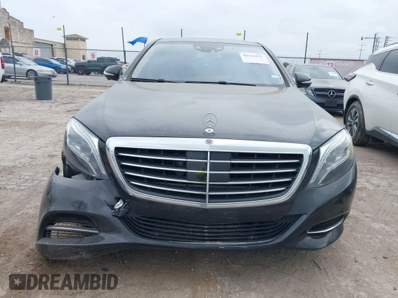 2015 Mercedes-Benz S 550 z VIN WDDUG8FB7FA121928, wystawiony jako IAAI lot #42414151 z przebiegiem 142 078 mil mil oraz . Historia ofert i sprzedaży dostępna na DreamBid. Obrazek 6.