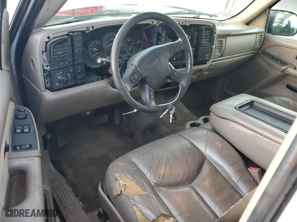 2003 GMC Sierra 1500 SLT with VIN 2GTEC19V931114654, listed as a Copart auction lot 84899694 with 0 mi miles and Salvage Title. Bid and sale history available at carsss.com. Image 8.