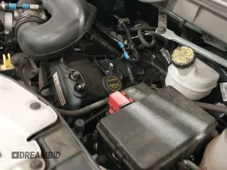 2018 Ford Transit с VIN 1FTYE1CM6JKB42254, выставлен на аукционе IAAI как лот 42615585 с пробегом 109 806 миль миль и . История ставок и продаж доступна на DreamBid. Изображение 18.