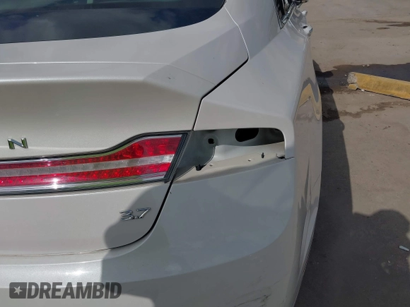 2016 Lincoln MKZ с VIN 3LN6L2GK0GR630062, выставлен на аукционе IAAI как лот 41488123 с пробегом 66 630 миль миль и . История ставок и продаж доступна на DreamBid. Изображение 19.