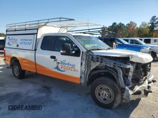 2019 Ford F-250 XL z VIN 1FT7X2A69KEC73615, wystawiony jako Copart lot #81683574 z przebiegiem 125 534 mil mil oraz Szkoda całkowita • Salvage title. Historia ofert i sprzedaży dostępna na DreamBid. Obrazek 1.