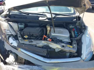 2007 Toyota Prius with VIN JTDKB20U977619909, listed as a IAAI auction lot 41829445 with 113,136 mi miles and . Bid and sale history available at carsss.com. Image 10.