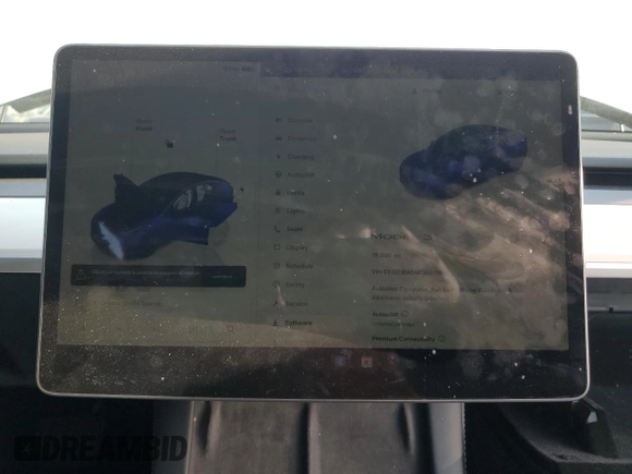 2022 Tesla Model 3 z VIN 5YJ3E1EA5NF360119, wystawiony jako Copart lot #45565655 z przebiegiem 78 088 mil mil oraz Szkoda całkowita • Salvage title. Historia ofert i sprzedaży dostępna na DreamBid. Obrazek 9.