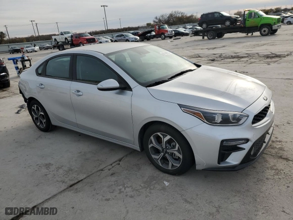 2020 Kia Forte LXS with VIN 3KPF24AD5LE186739, listed as a Copart auction lot 84749924 with 68,961 mi miles and Salvage Title. Bid and sale history available at carsss.com. Image 4.