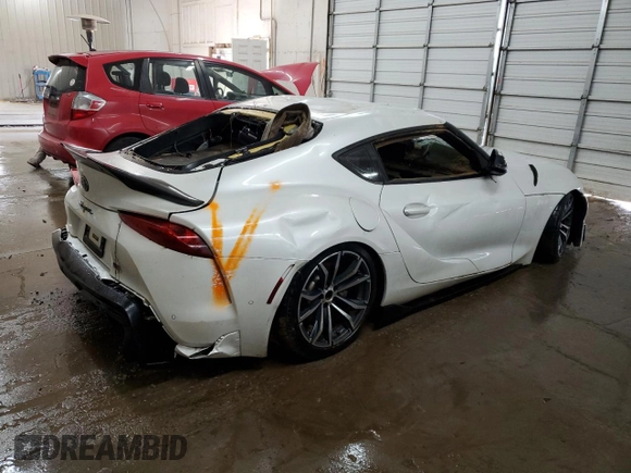 2021 Toyota Supra 2.0 with VIN WZ1DB2C08MW037854, listed as a Copart auction lot 76618284 with Not provided miles and Salvage title. Bid and sale history available at DreamBid. Image 3.