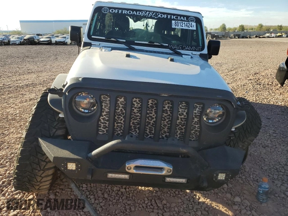 2021 Jeep Wrangler Unlimited Sport Altitude with VIN 1C4HJXDN1MW597113, listed as a Copart auction lot 80121424 with 50,409 mi miles and Salvage title. Bid and sale history available at DreamBid. Image 5.