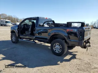 2017 Ford F-250 XLT with VIN 1FT7X2B66HEE80132, listed as a Copart auction lot 50644875 with 84,388 mi miles and Salvage title. Bid and sale history available at DreamBid. Image 2.