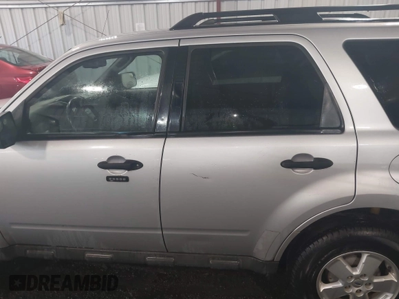2012 Ford Escape XLT с VIN 1FMCU9DG9CKA59470, выставлен на аукционе IAAI как лот 42523693 с пробегом 176 941 миль миль и . История ставок и продаж доступна на DreamBid. Изображение 14.