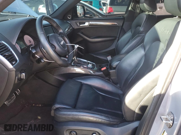 2017 Audi SQ5 Premium Plus with VIN WA1CCAFP0HA083993, listed as a Copart auction lot 39702813 with 84,662 mi miles. Bid and sale history available at carsss.com. Image 7.