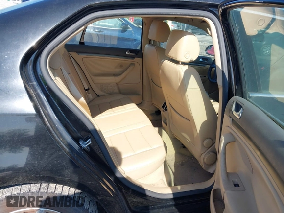 2006 Volkswagen Jetta with VIN 3VWAJ71K46M654903, listed as a IAAI auction lot 42629810 with 139,243 mi miles and . Bid and sale history available at DreamBid. Image 8.