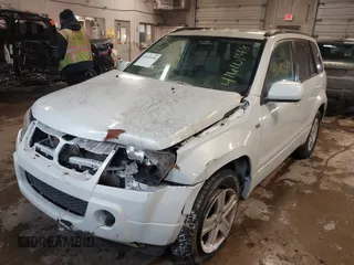 2006 Suzuki Grand Vitara Luxury with VIN JS3TD947764101438, listed as a IAAI auction lot 41610148 with 172,483 mi miles and . Bid and sale history available at DreamBid. Image 6.