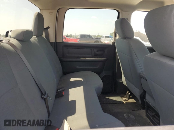 2018 Ram 2500 Tradesman with VIN 3C6UR4CJ7JG215219, listed as a Copart auction lot 55061495 with 177,075 mi miles and Salvage title. Bid and sale history available at DreamBid. Image 10.