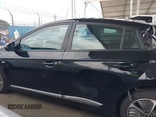 2020 Hyundai Ioniq SE z VIN KMHC65LD7LU228965, wystawiony jako IAAI lot #42004131 z przebiegiem 56 186 mil mil oraz . Historia ofert i sprzedaży dostępna na DreamBid. Obrazek 13.