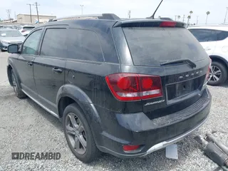 2017 Dodge Journey Crossroad Plus z VIN 3C4PDCGG9HT576434, wystawiony jako IAAI lot #42561944 z przebiegiem 118 666 mil mil oraz . Historia ofert i sprzedaży dostępna na DreamBid. Obrazek 3.