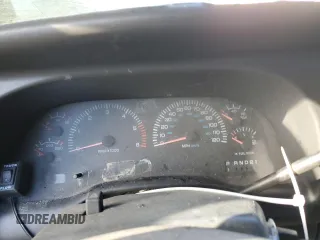 2001 Dodge 2500 z VIN 3B7KF26Z01M553173, wystawiony jako Copart lot #42750515 z przebiegiem Nie podano mil oraz Szkoda całkowita • Salvage title. Historia ofert i sprzedaży dostępna na DreamBid. Obrazek 9.