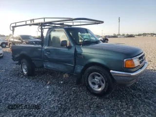 1996 Ford Ranger XL z VIN 1FTCR10U8TUB52746, wystawiony jako Copart lot #52148355 z przebiegiem 139 890 mil mil oraz Szkoda całkowita • Salvage title. Historia ofert i sprzedaży dostępna na DreamBid. Obrazek 4.