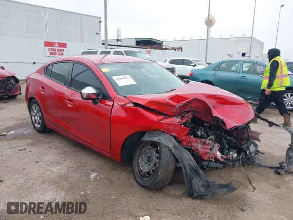 2015 Mazda 3 i SV with VIN JM1BM1T76F1270672, listed as a IAAI auction lot 41605014 with Not Provided miles. Bid and sale history available at carsss.com. Image 1.