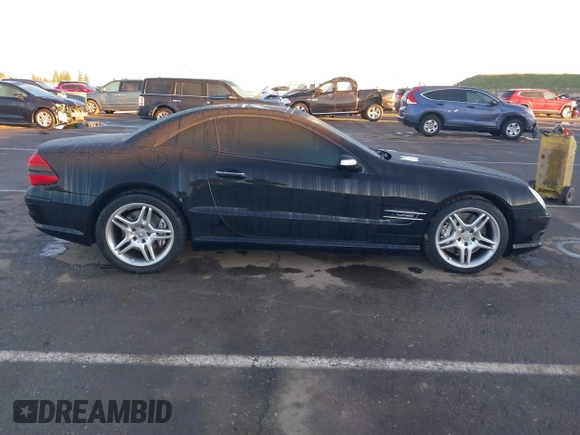 2006 Mercedes-Benz SL with VIN WDBSK76F66F113088, listed as a IAAI auction lot 41624451 with 21,116 mi miles and . Bid and sale history available at DreamBid. Image 13.