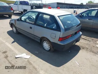 1994 Geo Metro z VIN 2C1MR2465R6726696, wystawiony jako IAAI lot #42053202 z przebiegiem 124 775 mil mil oraz . Historia ofert i sprzedaży dostępna na DreamBid. Obrazek 3.