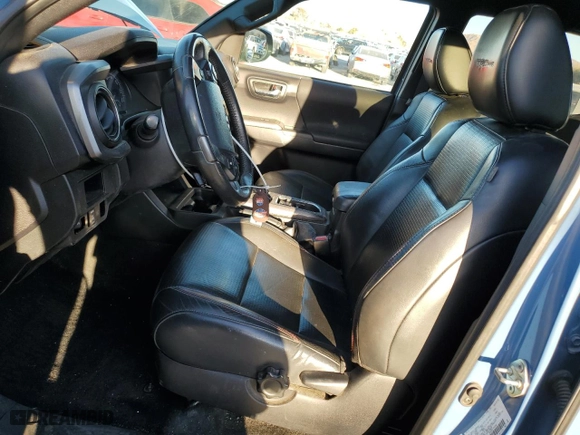 2018 Toyota Tacoma SR with VIN 5TFCZ5AN0JX159457, listed as a Copart auction lot 46956195 with 70,002 mi miles and Salvage Title. Bid and sale history available at carsss.com. Image 7.