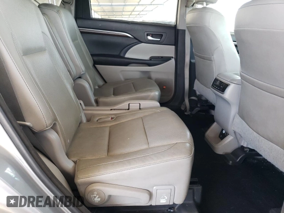 2015 Toyota Highlander Limited with VIN 5TDDKRFH8FS138811, listed as a Copart auction lot 62999715 with 85,853 mi miles and Salvage title. Bid and sale history available at DreamBid. Image 11.