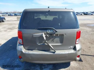 2011 Scion xB with VIN JTLZE4FE1B1139266, listed as a IAAI auction lot 41625106 with 1 mi miles. Bid and sale history available at carsss.com. Image 6.