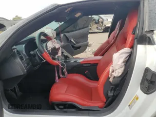 2014 Chevrolet Corvette Z51 1LT z VIN 1G1YH2D77E5102297, wystawiony jako Copart lot #82313414 z przebiegiem 44 124 mil mil oraz Szkoda całkowita • Salvage title. Historia ofert i sprzedaży dostępna na DreamBid. Obrazek 7.